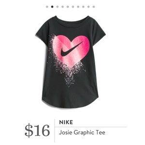 NWT 2T Nike Heart Top